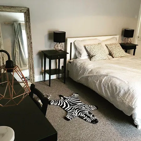1 Hall Holiday home *